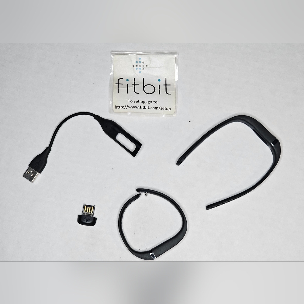 [FIT BIT] Early Generation NEW accessories included